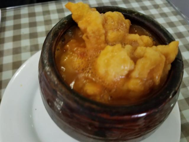 吃貨去哈爾濱一定要吃哪些當(dāng)?shù)氐男〕裕?></a></p>

<p>（5） 哈爾濱的燒烤也不錯(cuò)可以嘗嘗，哈爾濱的燒烤，碳烤居多，生肉烤制，烤出來的味道，對(duì)食材要求挺高，再就是調(diào)料來加入。有幾個(gè)店可以推薦，于家燒烤，道外北十八道街84.老味燒烤，安達(dá)街34號(hào)</p>
<p><a href=