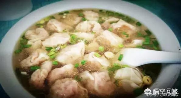 周末去南京旅行，自助游，哪些小吃店值得推薦？